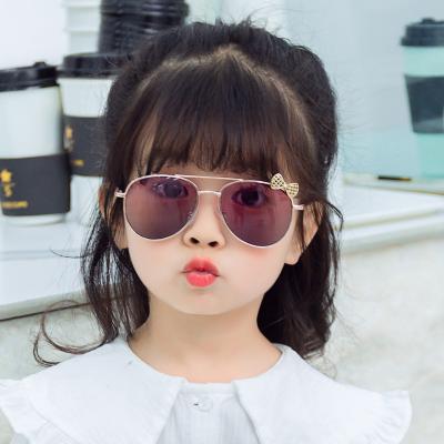 China Fashion Sunglasses Queena Bow Sunglasses 2020 New Fashion Sunglasses For Girls Bow Metal Sun Glass Kids Polygon Trend Lenses for sale