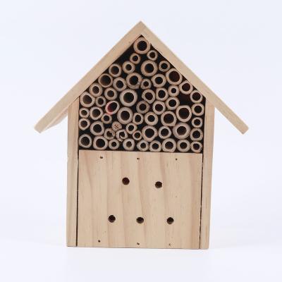 China Beehive Wooden Breathable Wooden House Hanging Bee Insect Bamboo Hotels For Outdoor Garden Ladybugs Bee Butterfly Beetle Decorative for sale