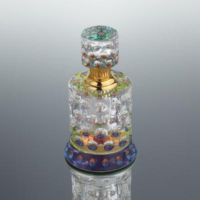 China Europe CJ-Vintage Luxury Dome Carved Clear Round Empty Glass Perfume Oil Crystal Perfume Bottle for sale