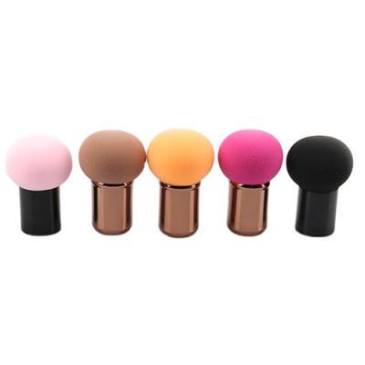 China With handle pink nbr aluminum oval/round shape makeup sponges foundation refillable powder puff with handle for sale