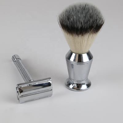 China Twin Blade Private Label Shaving Brush Kit , Stainless Steel Blade Men's Shaving Kit for sale