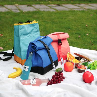 China Waterproof Outdoor Bottle Bag Lunch Cooler Bag Insulated Lunch Box Keeps Your Food Cold For Hours Carry Lunch Bag For Kids Comfortable for sale