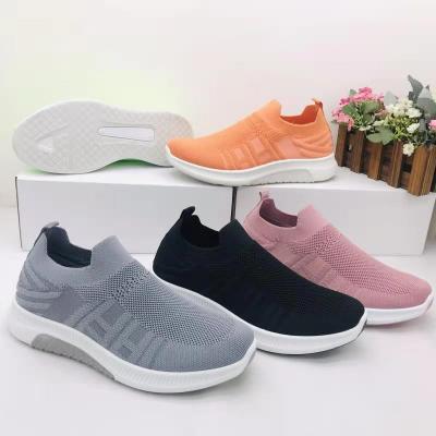 China Kids Breathable Injection Casual Running Flat Shoes for sale