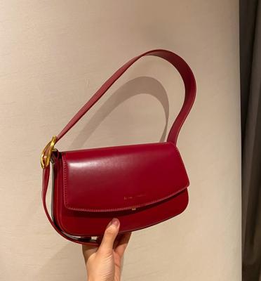 China 2022 new fashionable women's cross of the sense shoulder bag messenger bag tops 2022 - French main body bag small fashion bag armpit bags for sale