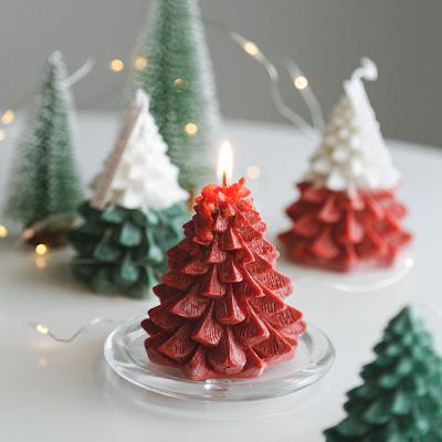 China Wedding Creative Christmas Tree Fragrance Candle Gift 2021 Birthday Party Favor Set Christmas Party Decors Ornaments Romantic Scented Candle Home for sale