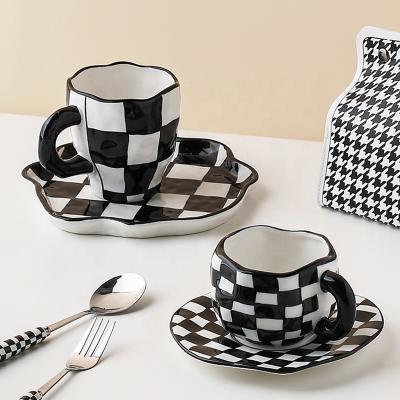 China Sustainable Ceramic Cup Checkerboard Mug Environmentally Friendly Smooth Sensitive Non-slip Non-Washing Ceramic Cup Durable Beautiful for sale