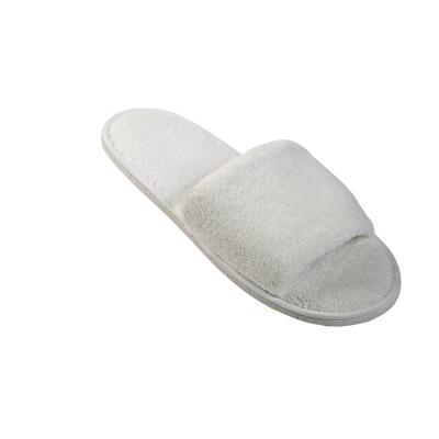 China Breathable Made In China Soft Unique House Slippers Indoor Slippers Tufted Cotton Slippers for sale