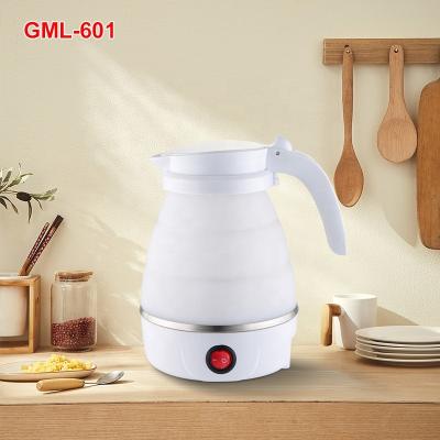 China 360 Degree Travel Mini 0.6L 220v 600w Collapsible Collapsible Silicone Kettle Low Rotation Jug Portable Electric Kettle Small Small for sale