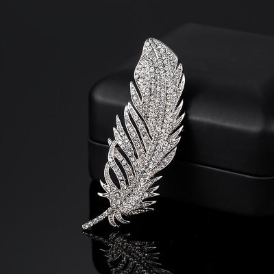 China Brooch 2021 New Brooch Elegant Designer Women Cute Brooches Wholesale for sale