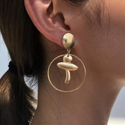 China 2021 Trendy Fashion High Quality Hot Selling Moq Low Mounted Gold Earrings Jewelry Brass Women Women for sale