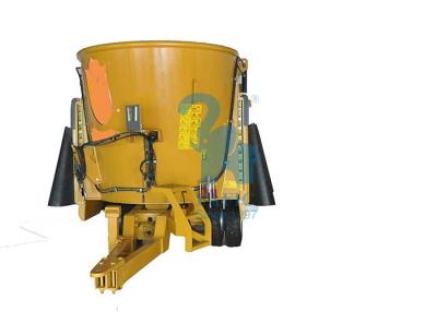 China Hydraulic Unloading Unit Mobile Feed Mixer , Animal Feed Mixers For Beef Farms for sale