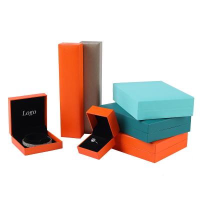 China Customized Designs Paper Box Packaging Jewelry Packaging and Display Packing Ring Cardboard Luxury Boxes Velvet Foldable Jewelry Gift Box for sale