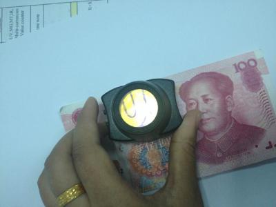 China 365 Nanometer UV and Side White Detection 10 times Magnifying Glass for sale