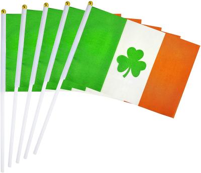 China Irish Hanging Flag Small Hand Held Mini Stick Flag Ireland Shamrock Clover Leaf St Patricks Day Flag for sale