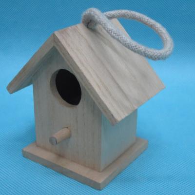 China Bird House Breathable Natural Wooden Bird Nest Decorative Bird Cage for sale