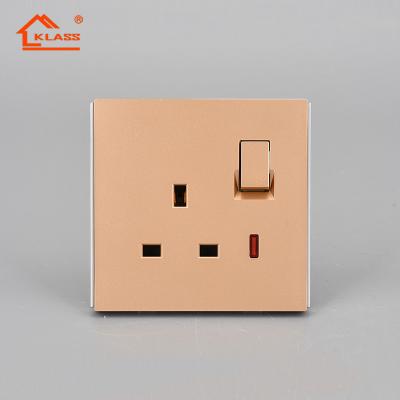 China Sunnyele UK Standard Dual 2.1A Copper USB Charger & Glass USB Electrical Wall Socket for sale