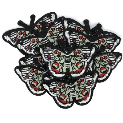 China Handmade Custom Butterfly Sequined Embroidery Sew On/Iron On Applique Patch For Apparel for sale