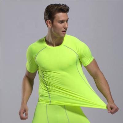 China Fashion EL Fashion High Elasticity Flashing Tight Fit Breathable Sports Short Sleeve Neon Green T-shirts For Men for sale