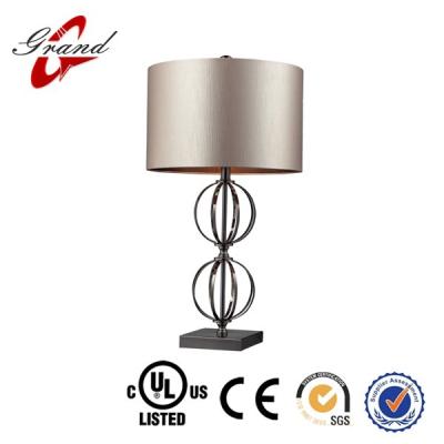 China Modern UL Approved Energy Saving Chrome Hotel TableLamp / Bedroom Table Light With Linen Shade for sale