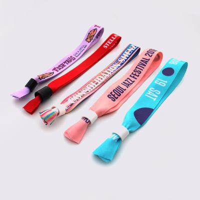 China Fashion Manufacturer Cheap Price Customized Printed Disposable Cloth Wristband For Event Activity Admission for sale