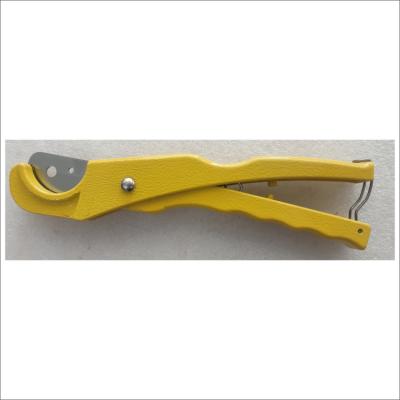 China Singa B21800-1 Hand Cutting Plumbing Tool Manual Pipe Cutter Portable Light Duty 35mm PVC Pipe Cutter B21800-1 for sale