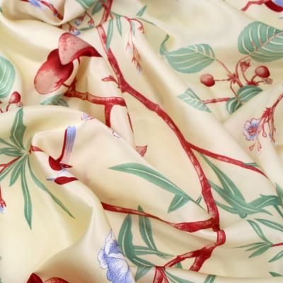 China Anti Pill Custom 100% Silk Fabric Europe Lady Printed Dress Chiffon Silk Fabric Italian Printed Satin Silk Fabric for sale