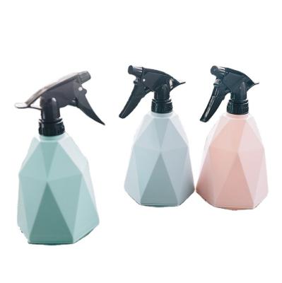 China Carrrying Handle Wholesale Price Watering Cans Plastic Four Colors Hand Press Mini Spray Bottle For Home Factory for sale