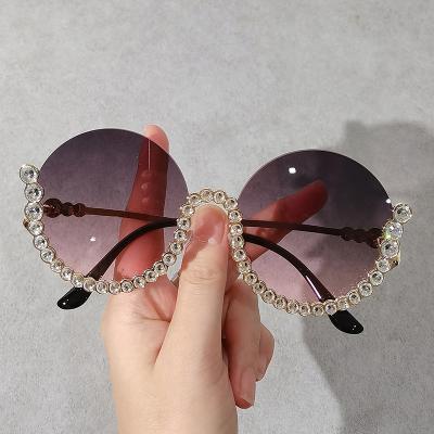 China Fashion Sunglasses L3058 Luxury Fashion Around Women Diamond Vintage Sunglasses 2021 Half Frame Rhinestone Sun Glass for sale