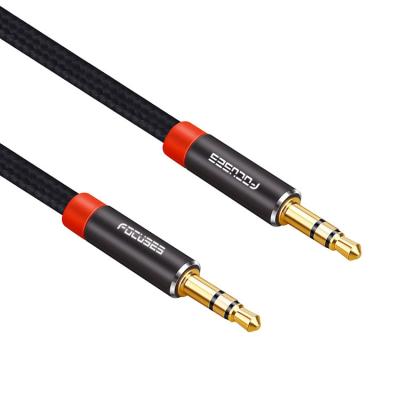 China Cable aux. audio estéreo trenzado de nylon de 3M con el conector de audio del estándar 3.5m m en venta