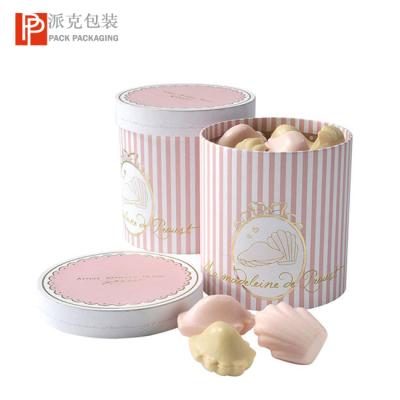 China Biodegradable Handmade Luxury Gold Foil Stamped Wedding Chocolate Paper Cookies Candy Packaging Box for sale