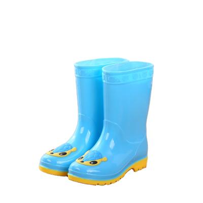 China Fashion Trend Toddler Kids Rain Boots Kids Waterproof Rubber Shoes With Easy-on Lightweight Grips In Cartoon Styles For Boys And Girls for sale