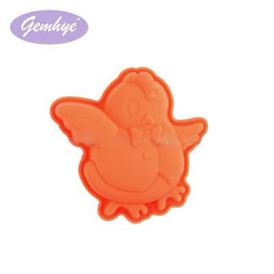 China Food Grade Silicone Viable Funny Chicken Shaped Cake Mold for sale