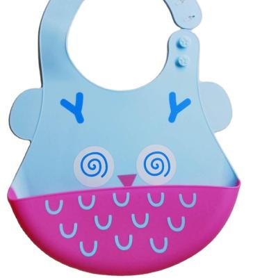 China Factory Wholesale Antibacterial Silicone Waterproof Bib For Baby Silicone Baby Feeding Bibs With Pouch for sale