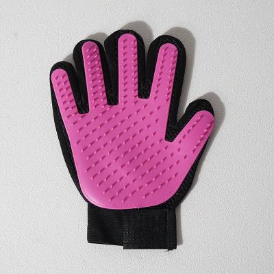 China 100% Viable Wholesale Silicone Pet Grooming Glove With 180 Grooming Tips for sale