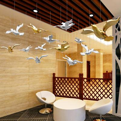 China Wholesale Modern Customize Art Gallery Non-standard Creative Seagull Bird Chandelier Glass Hanging Light for sale