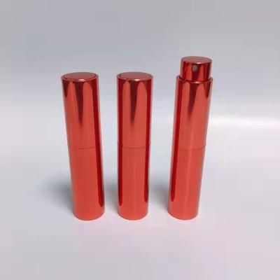 China Rociador recargable de aluminio Mini Pocket Sprayers del perfume de la botella de la fragancia del color rojo de la cubierta 10ML en venta