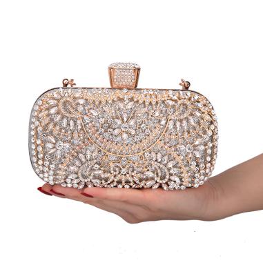 China 100% New Eco-friendly Ladies Silver US Dollar Evening Clutch Money Purse Crystal Clutch Evening Clutch Bags for sale