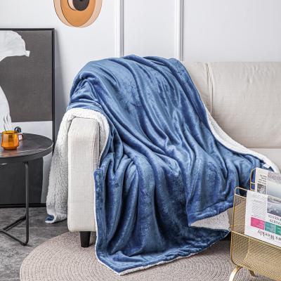 China Plain Wholesale All Season Luxury 100% Polyester  Flannel Fleece Sherpa Mink Blanket for sale