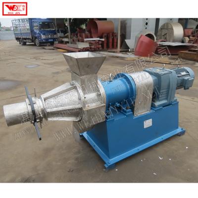 China Sawdust Made In China High Quality Industrial Spiral Screw Corn Leaves Juice Making Machine for sale