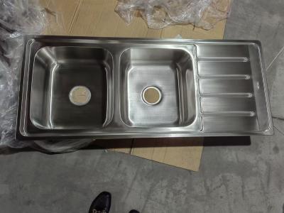 China Dubbele drop in drainboard wastafel commerciële keuken wastafel met drainboard Te koop