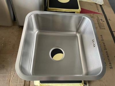 Κίνα 40*40cm Square Single Bowl Undermount Sink Easy To Install For Cabinet προς πώληση