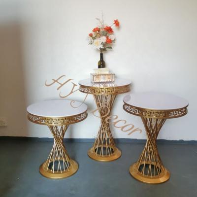 China Durable HY Wedding Backdrop Props Decoration Dessert Golden Cake Stand Flower Pedestal Metal Gold Plinth for sale