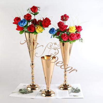 China Modern HY Gold Trumpet Vases Metal Flower Stand Table Decorations Events Wedding Centerpieces for Wedding Table for sale