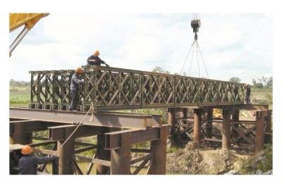 China Morden galvanisierte,/schweißende Baustahl-Bailey-Brücke mit Schwermetallunterstützung zu verkaufen