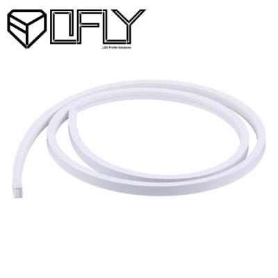 Chine Le tube au néon de silicone en caoutchouc flexible pour l'éclairage de bande de LED classe 15*10mm à vendre