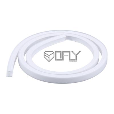 Chine Lampes linéaires LED de silicone de bande en caoutchouc du tube au néon 20*14mm pour la décoration d'intérieur et extérieure à vendre