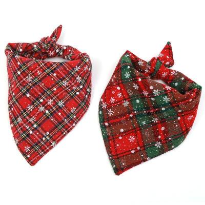 China 2022 New Christmas Gift Viable Dog Bandana Soft Halloween Christmas Pet Neckerchief Scarf Bandana for sale