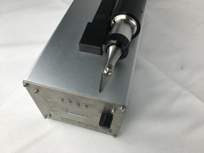 China High Efficiency Handheld Ultrasonic Cutter , 40Khz Ultrasonic Fabric Cutter for sale