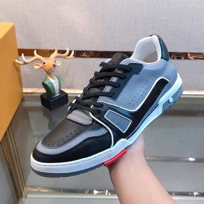 China Breathable Hot Sale Factory Direct Sport Shoes Fashion Men's Casual No-slip Sports Shoes for sale