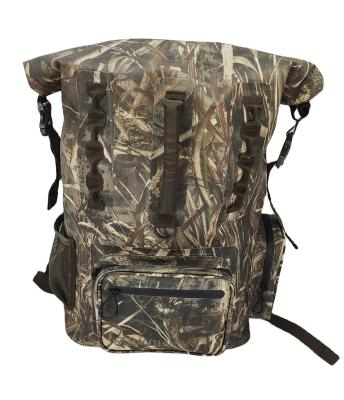 China Feature Waterproof Cool Design Durable Outdoor Sports Camouflage Hunting Backpack for sale